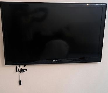 LG LCD/LED televizor (divar montajlı) - Marka/model: LG (ekranda loqo