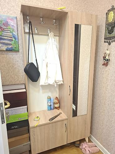 dolab: Dəhliz üçün funksional giriş mebeli (paltar asılqanı + dolab + — 1