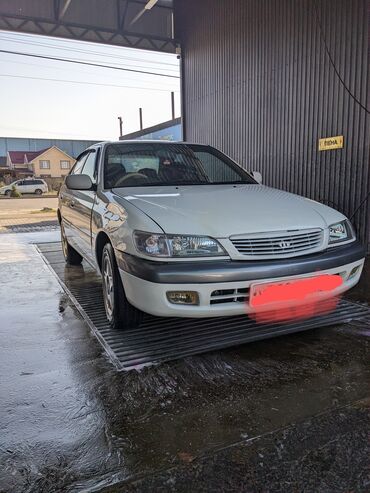 Toyota: Toyota Corona: 1999 г., 1.8 л, Автомат, Бензин, Седан