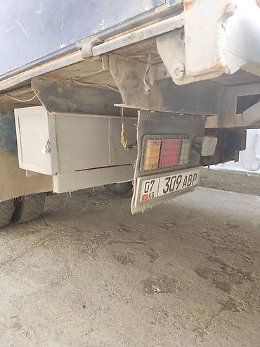 Mercedes-Benz: Mercedes-Benz : 2026 г. — 3