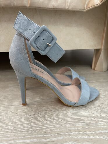 Женская обувь: Туфли 40, цвет - Голубой