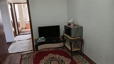 комната токмок: 3 бөлмө, 70 м², 105-серия, 5 кабат, Косметикалык оңдоо — 1