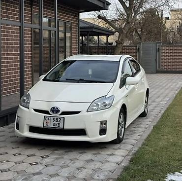 infinity fx35: Toyota Prius: 2010 г., 1.8 л, Автомат, Гибрид, Хэтчбэк — 2