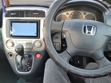 Honda: Honda Stream: 2002 г., 2 л, Типтроник, Бензин, Минивэн