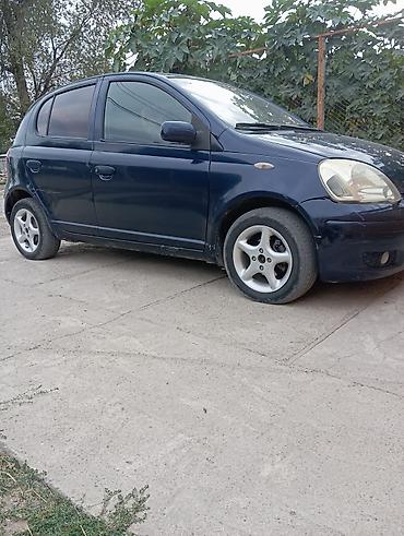 Toyota: Toyota Yaris: 2004 г., Механика, Хэтчбэк — 3