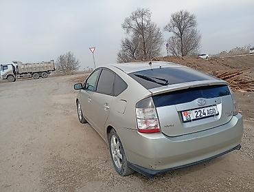 Toyota: Toyota Prius: 2005 г. — 8