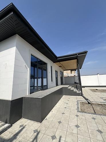 Продажа коттеджей и домов: 🏡 Продаётся дом (white box) в ж/м Рухий Мурас-2 📍 Участок: 4,2 сотки — 1