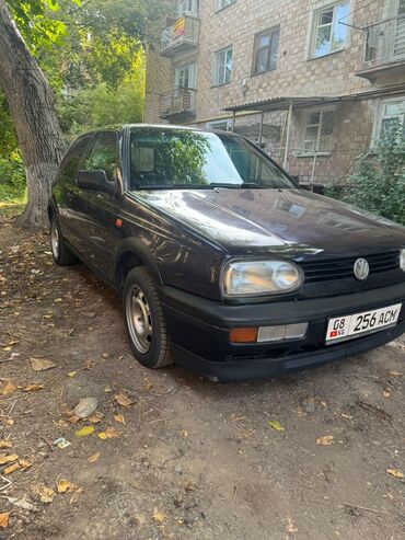 Volkswagen: Volkswagen Golf: 1992 г., 1.8 л, Механика, Бензин, Купе