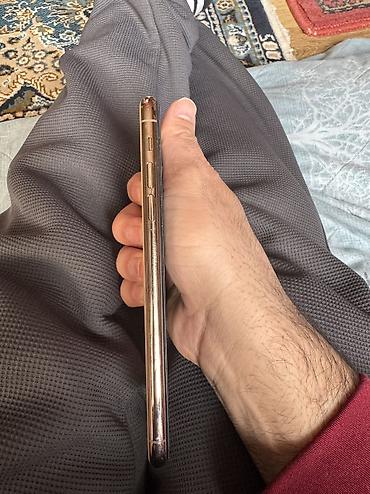 Apple iPhone: IPhone 11 Pro Max, 256 GB, Matte Gold — 3