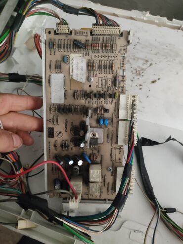 Paltaryuyan maşın təmiri: Paltaryuyan üçün ehtiyat hissələri dəsti Təqdim olunur: - Baraban — 13