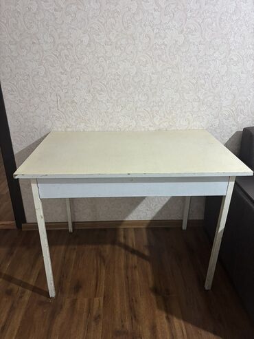 уголок кухонный стол: Ашкана үчүн үстөл, Тик бурчтуу, Бүктөлбөгөн