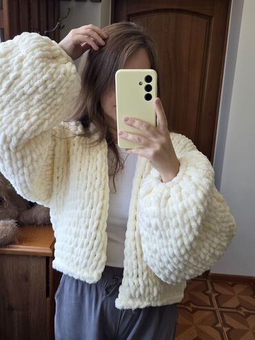 Motorola: Motorola A1890 — 3