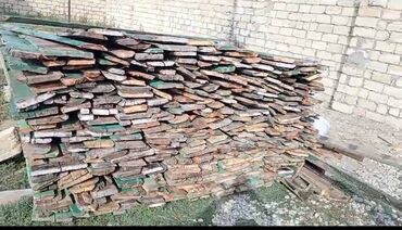 odun kamin satisi: Təmir zamanı, sökülmüş taxtalar