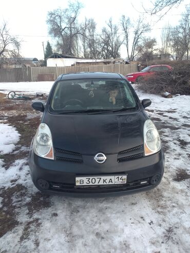 Nissan: Nissan Note: 2006 г., 1.5 л, Вариатор, Бензин, Хэтчбэк