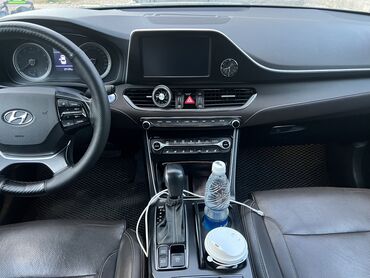 сиденья автомобиля: Hyundai Grandeur: 2018 г., 3 л, Автомат, Газ, Седан