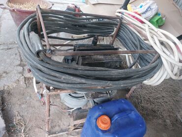 Digər elektrik malları: Svarka aparatı hal hazîrda 220 ile işleyir lazım olsa 380 e çevirmek lalafo.az -da Digər elektrik malları: Svarka aparatı hal hazîrda 220 ile işleyir lazım olsa 380 e çevirmek