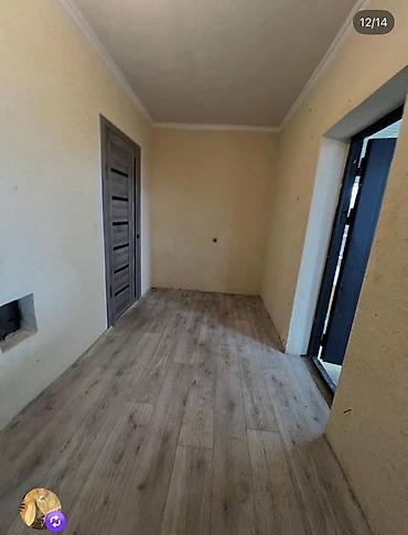 Паркинги: Продается дача 2- етажный,4-соток, питьевая,поливная вода есть,село — 12
