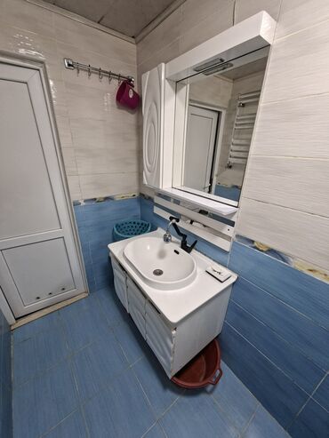 Uzunmüddətli kirayə mənzillər: Yeni Günəşli qəsəbəsi D massivi 11ci binada, Ballı marketin üstündə — 15