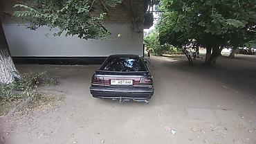 50 55: Mazda 626: 1990 г., Седан — 3