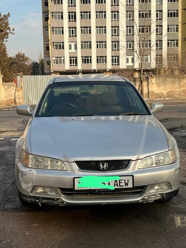 Honda: Honda Accord: 2000 г., 1.8 л, Автомат, Бензин, Седан