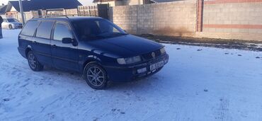 Volkswagen: Volkswagen Passat: 1994 г., 1.8 л, Механика, Бензин, Универсал