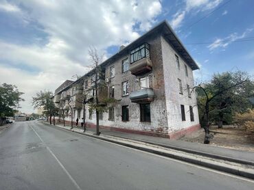 продам 4 квартиру: 2 бөлмө, 40 кв. м, Хрущевка, 1 кабат, Косметикалык ремонт
