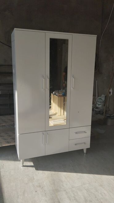 Dolablar: Dəhliz dolabı — 2