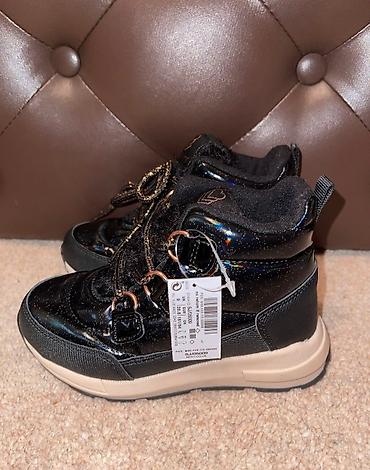 Детская обувь: Next серые и черно розовые ботинки Новые Серые Размеры — 7