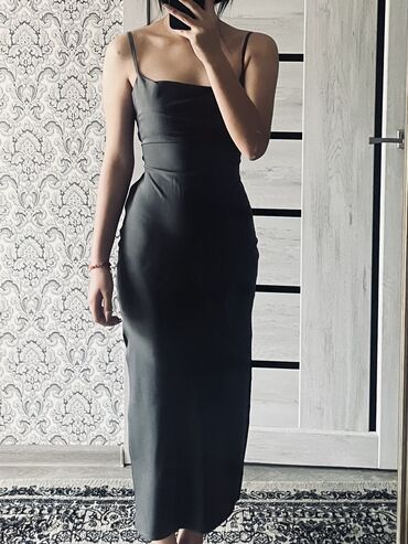 черное длинное вечерное платье: Кече көйнөгү, Узун модель, Атлас, XL (EU 42)