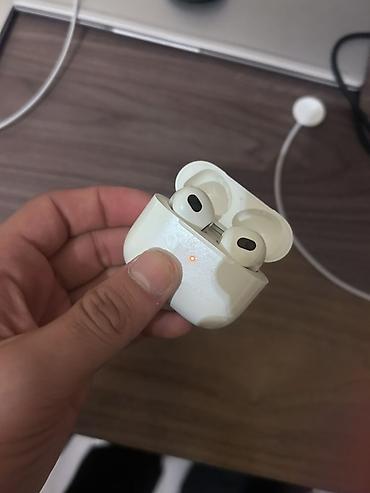 Qulaqcıqlar: Airpods 3 chox ideal veziyyetdedi tam originaldi ucuz satma sebebi — 3