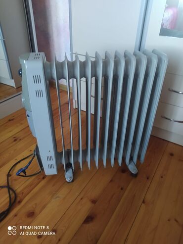 Elektrikli qızdırıcılar və radiatorlar: Naza 2🌹(1385)
Radiator satılır
Qiyməti 40 azn
Ünvan Qaraçuxur