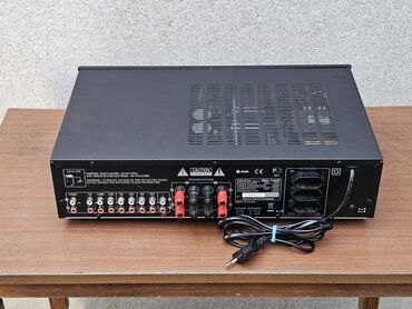 Pojačala i prijemnici: Denon PMA-710AE – integrisano stereo pojačalo - Serija: High Current — 8