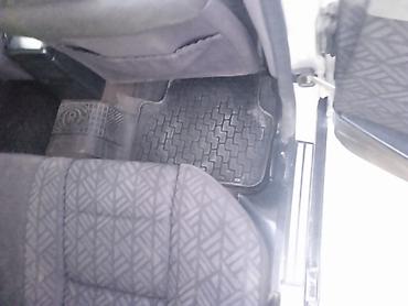 Disk təkərlər: - Disklər: Mercedes-Benz orijinal yüngül lehimli disklər (5 cüt şüalı — 3