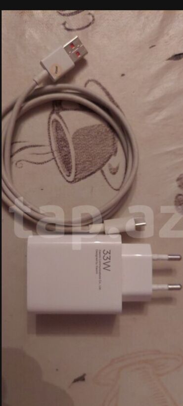 redmi adaptor: Adapter Xiaomi, 33 Vt, İşlənmiş