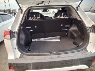 Toyota: Toyota hibrid sedan – geniş və texnoloji salon - Hibrid sistemli — 7