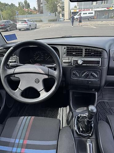 bugatti veyron: Volkswagen Golf: 1992 г., 1.8 л, Механика, Бензин, Седан — 10