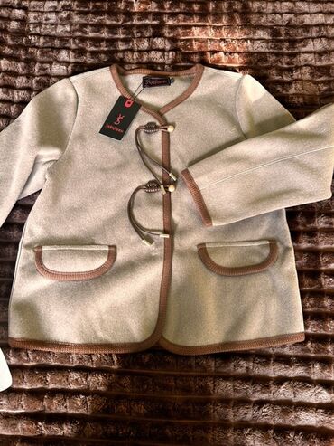 зара куртка: Пальто женский новый - Тип: короткий жакет/кардиган без воротника - lalafo.kg да зара куртка: Пальто женский новый - Тип: короткий жакет/кардиган без воротника -