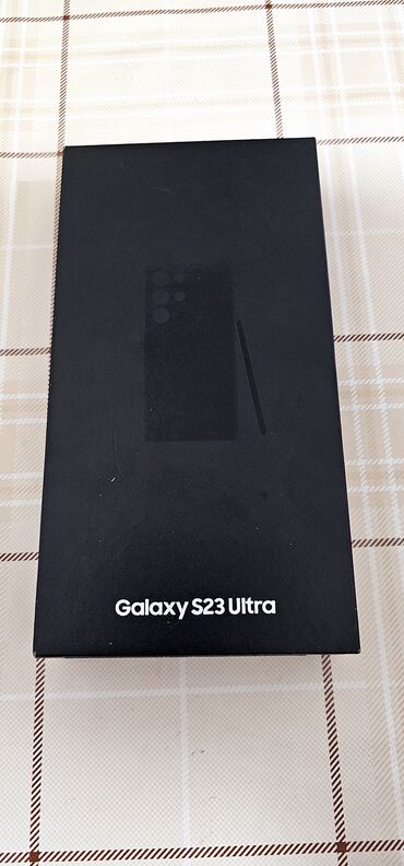 телефон узген: Samsung Galaxy S23 Ultra, Колдонулган, 256 ГБ, түсү - Кара, 2 SIM, eSIM