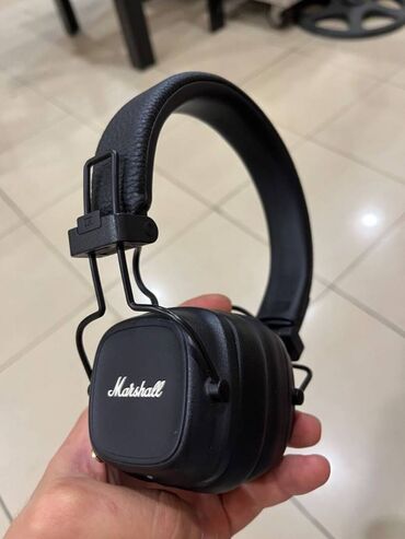 type c qulaqlıq: Simsiz (Bluetooth) Qulaqcıqlar, Marshall
