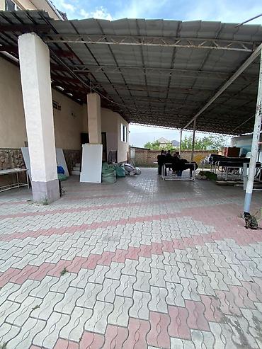 Продажа коттеджей и домов: 5 и более комнат, 230 м², 3 соток, Бишкек, Кок-Жар ж/м — 11