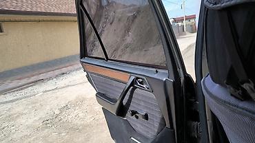 мера 124: Mercedes-Benz W124: 1990 г., 2 л, Механика, Бензин, Седан — 8