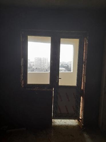 Mənzillər: 8-ci kilometr, 2 otaqlı, Yeni tikili, m. Xalqlar Dostluğu, 120 kv. m — 6