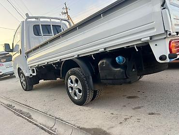 машина hyundai: Легкий грузовик, Hyundai, Стандарт, 2 т, Б/у — 7