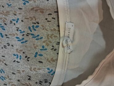 Bluze: Prodaja novih ženskih stvari‼️(S-XL)
cene od 300 do 700 dinara — 20