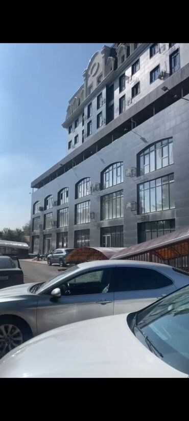 восток 5 продаю квартиру: 1 комната, 36 м², Элитка, 4 этаж, Косметический ремонт