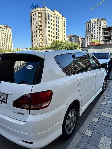 уза: Toyota Ipsum: 2001 г., 2.4 л, Автомат, Бензин, Минивэн — 8