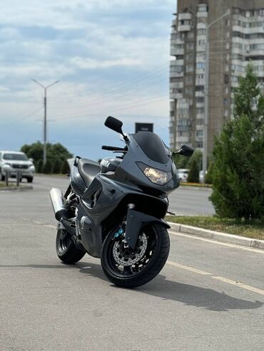 мотоциклы электронные: Спортбайк Yamaha, 600 куб. см, Бензин, Чоңдор үчүн, Колдонулган