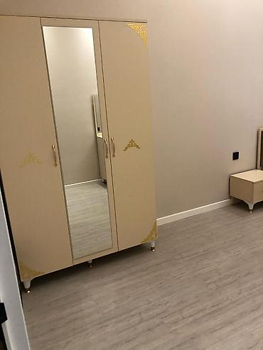 gencede kireye ev: 2 otaqlı, Yeni tikili, 92 kv. m — 10