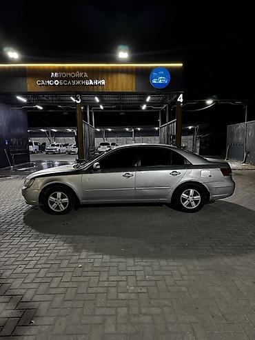 bmw samurai: Hyundai Sonata: 2010 г., 2 л, Автомат, Газ, Седан — 4