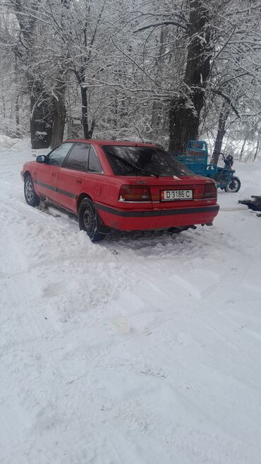 четырка машина: Mazda 626: 1990 г., 2 л, Механика, Бензин, Хетчбек